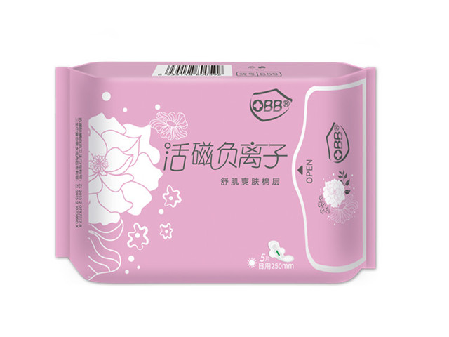 衛(wèi)生巾加工：為何臨到軍訓(xùn)前，很多男生會(huì)偷偷買(mǎi)衛(wèi)生巾？看完長(zhǎng)見(jiàn)識了
